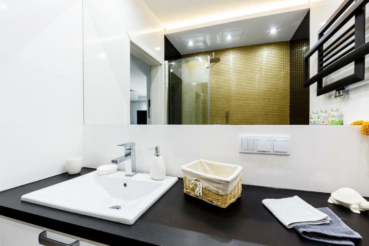 Luxury Apartments Kielce Exterior photo